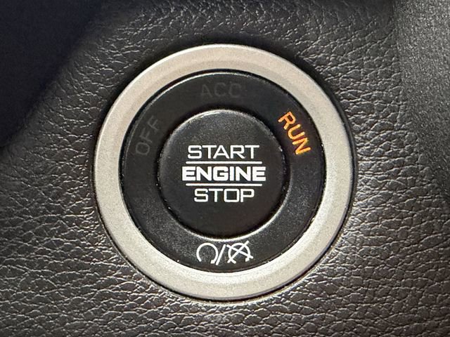Used 2023 RAM 3500 Tradesman AWD/4WD image 19