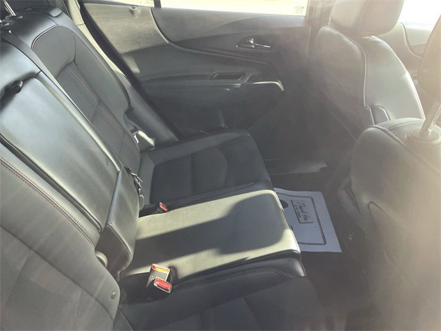 Used 2022 Chevrolet Equinox RS w/ Infotainment Package image 11