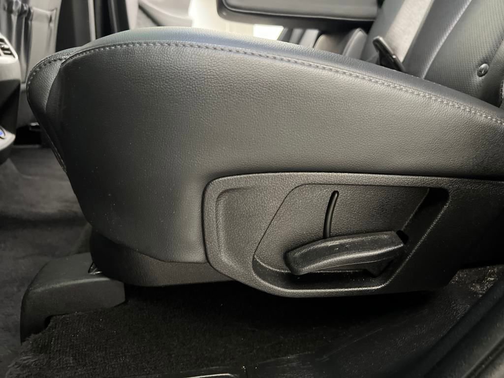 Used 2023 Hyundai Santa Fe SEL Premium image 14