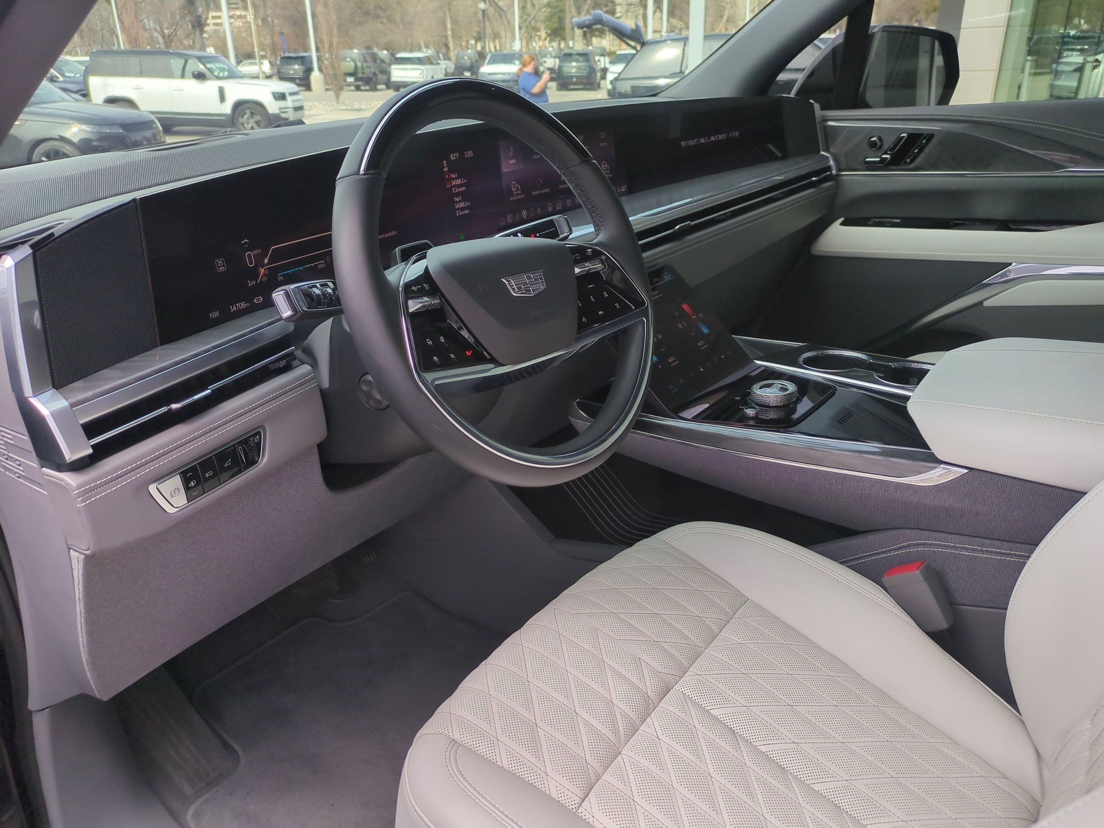 Used 2025 Cadillac Escalade IQ Sport 1 w/ Smart Trailering package image 14