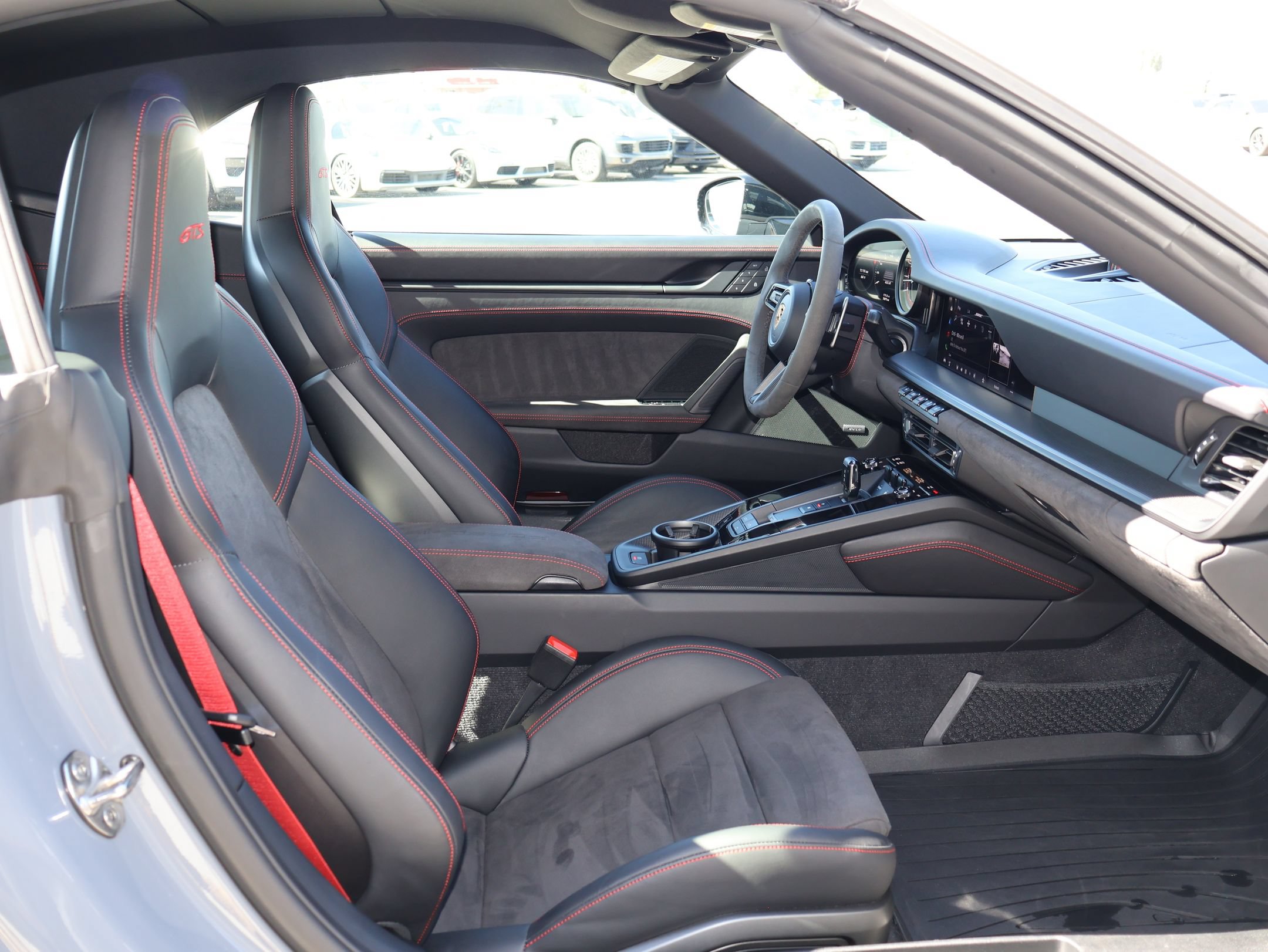 Certified 2023 Porsche 911 Carrera 4 GTS AWD/4WD image 34