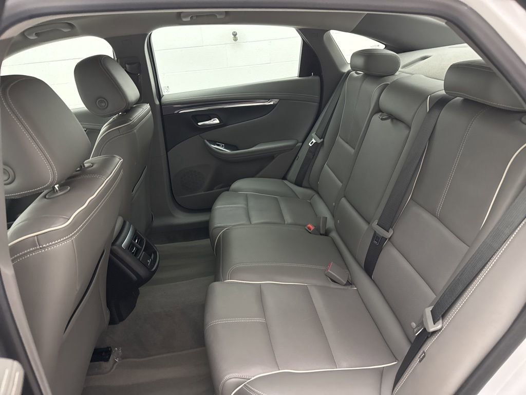 Used 2017 Chevrolet Impala Premier w/ Enhanced Convenience Package image 42