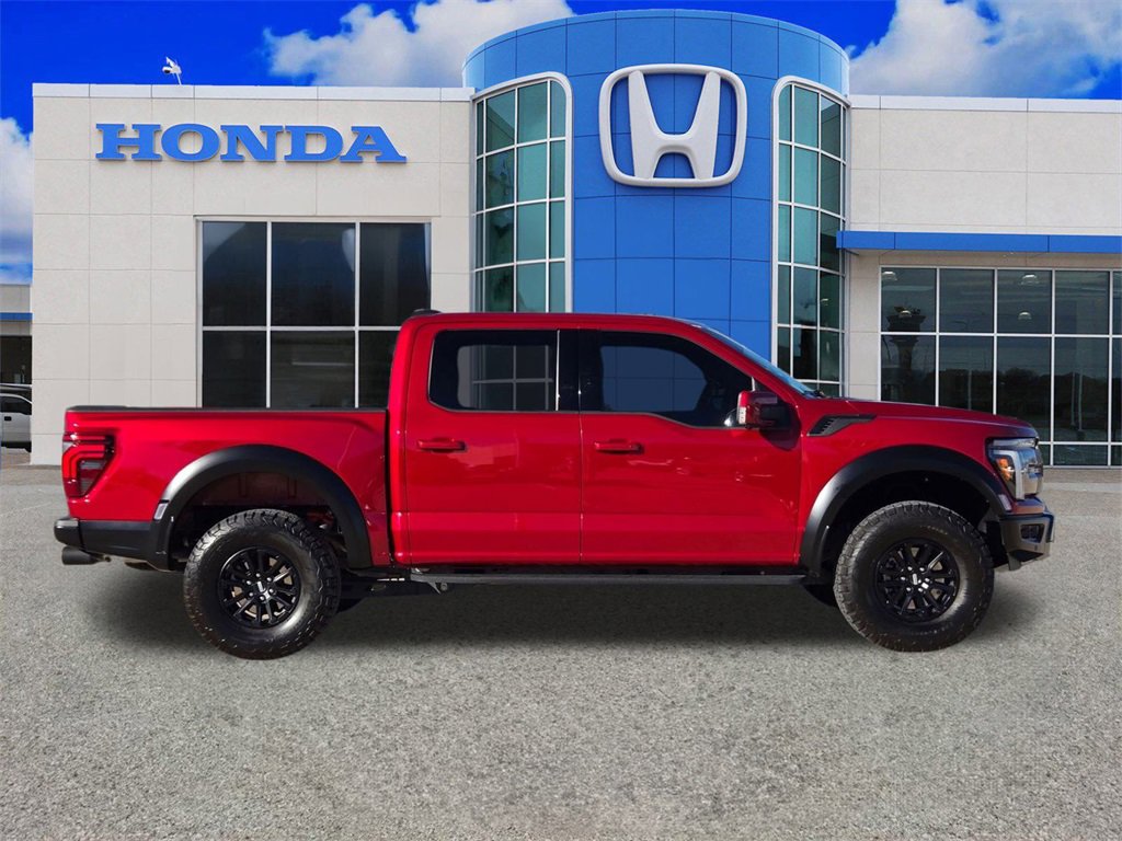 Used 2024 Ford F150 Raptor image 2