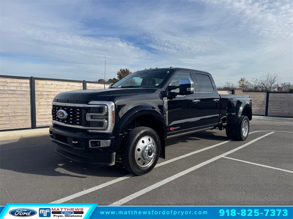 Used 2024 Ford F450 Platinum image 1