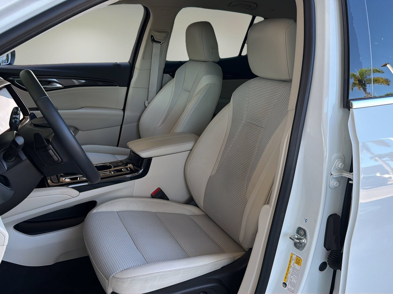 Used 2022 Buick Envision Preferred FWD image 11