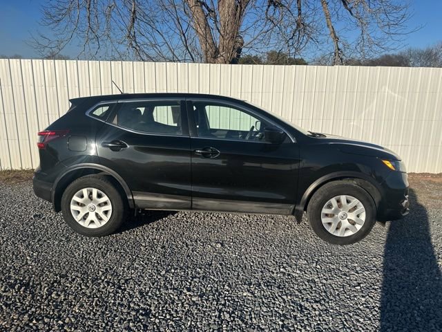 Used 2020 Nissan Rogue Sport S image 5