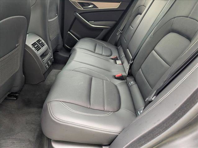 Certified 2025 Jaguar F-PACE R-Dynamic S AWD/4WD image 17