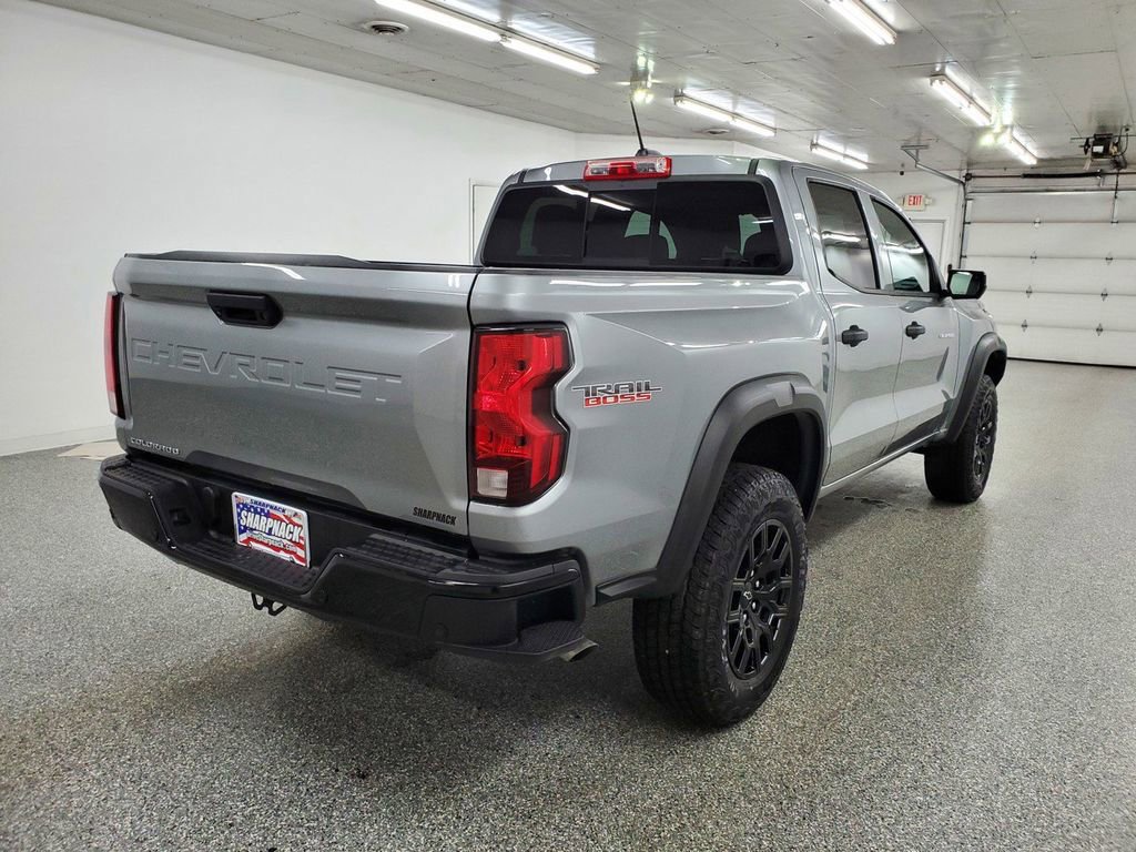 Used 2023 Chevrolet Colorado Trail Boss w/ Technology Package image 4