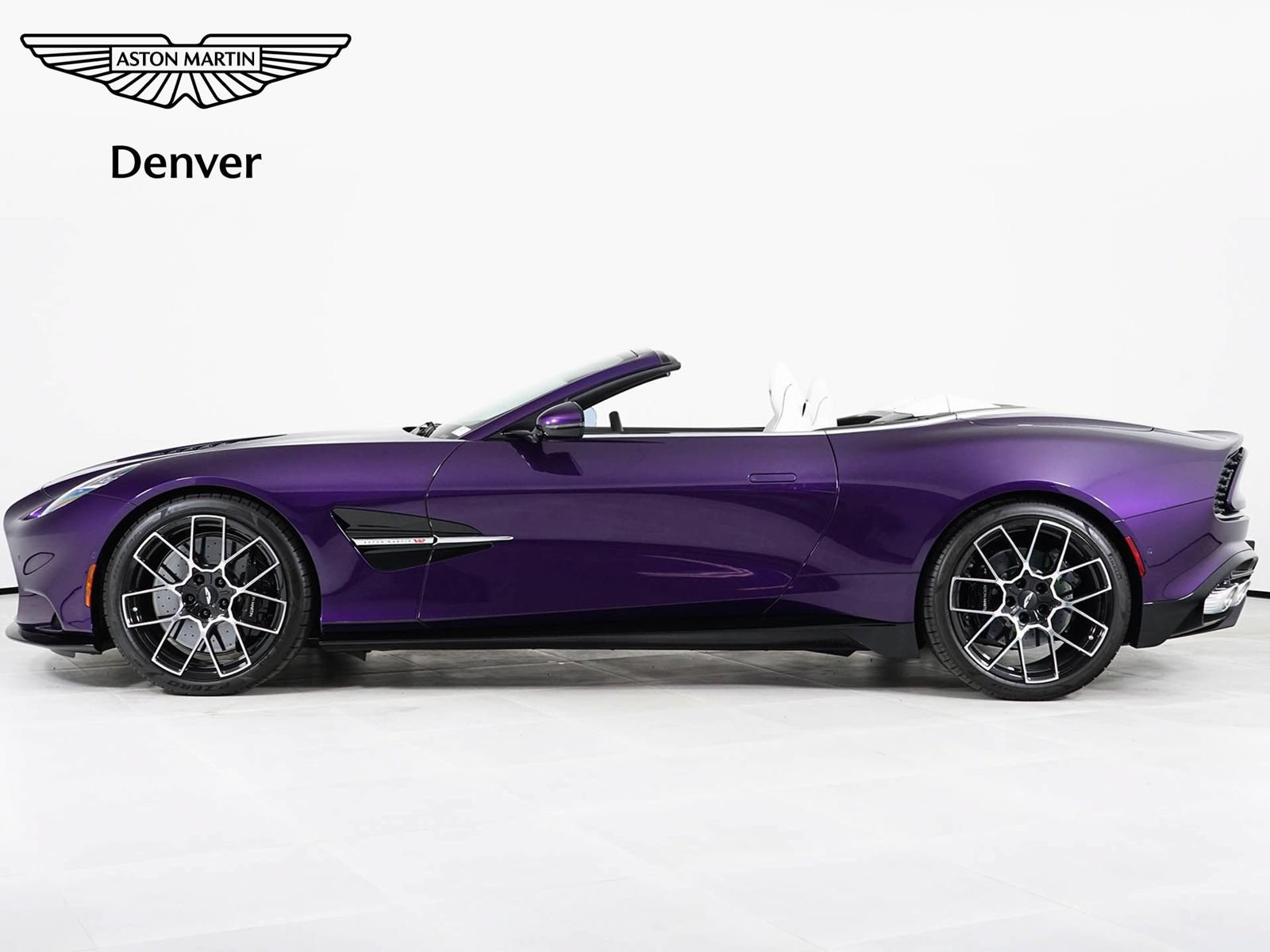 New 2026 Aston Martin Vanquish Convertible RWD image 2