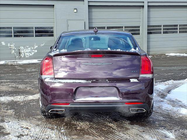 Certified 2020 Chrysler 300 Touring L w/ 300 Premium Group image 23