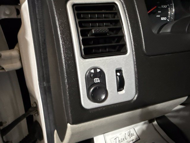 Used 2008 Chevrolet Equinox LT w/ LT Preferred Equipment Group AWD/4WD image 5