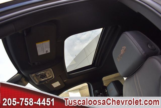 New 2025 Chevrolet Silverado 3500 High Country w/ High Country Premium Package AWD/4WD image 18