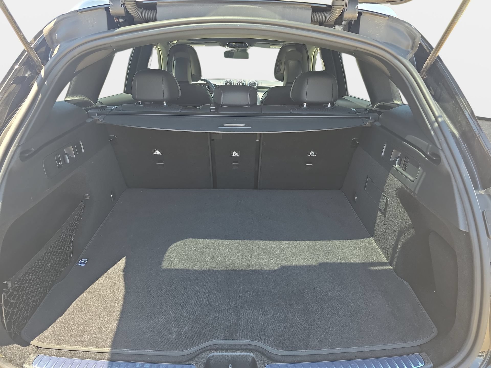 Certified 2025 Mercedes-Benz GLC 300 4MATIC image 12