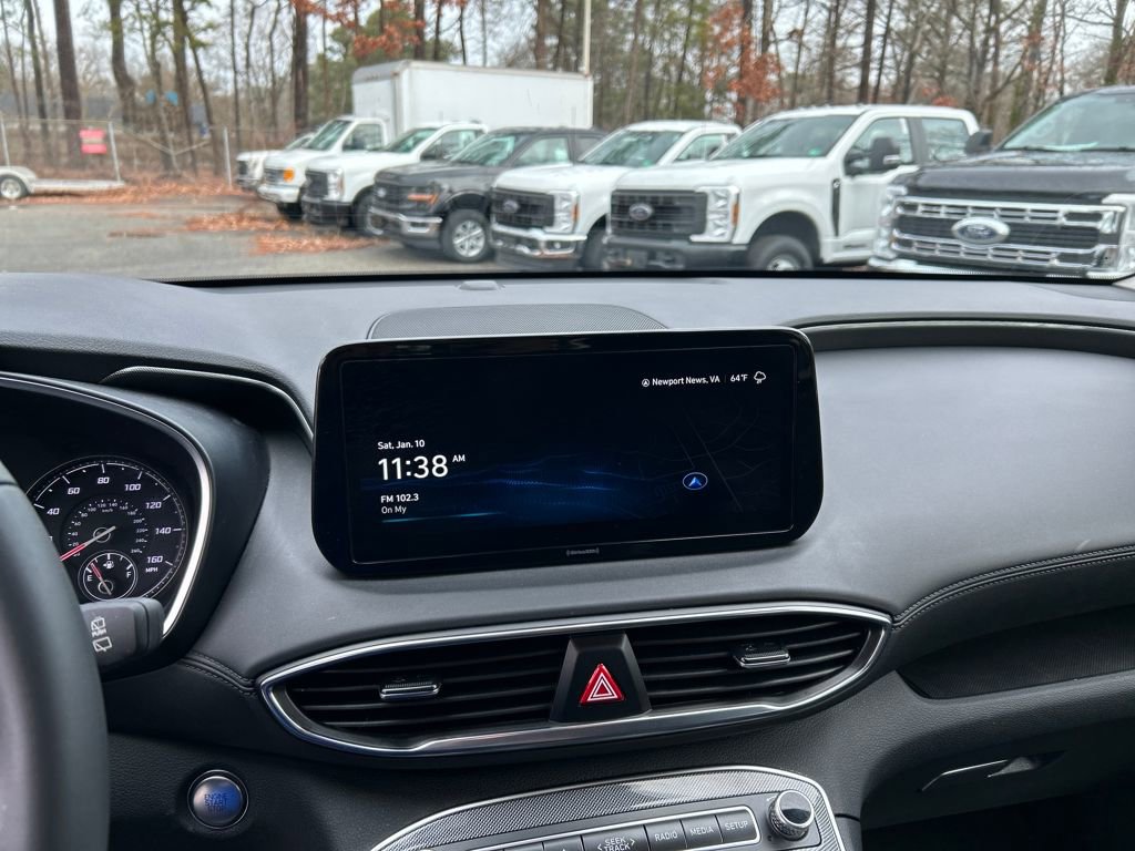 Used 2023 Hyundai Santa Fe SEL image 17