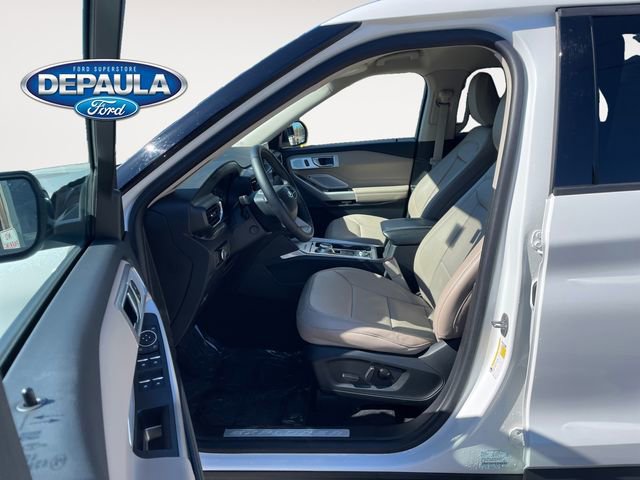 Used 2024 Ford Explorer Limited w/ Limited Technology Package AWD/4WD image 11