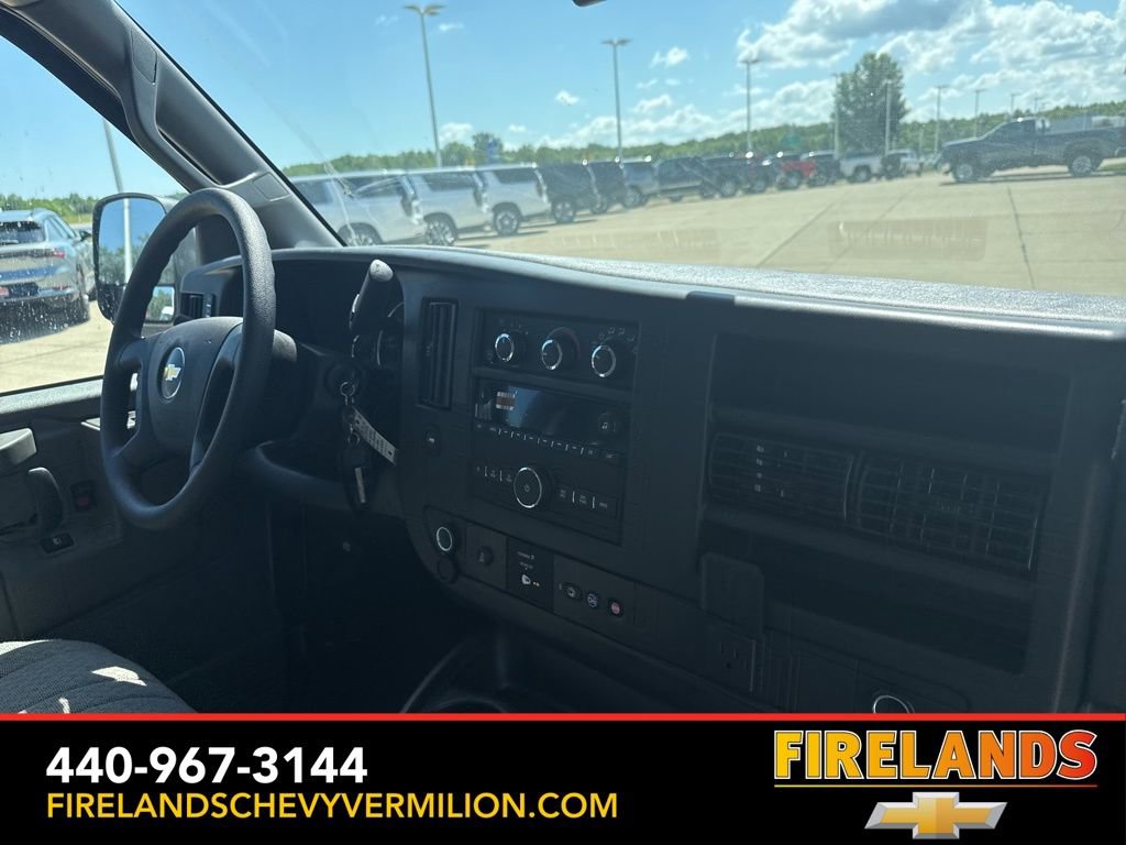New 2025 Chevrolet Express 2500 Work Van w/ Driver Convenience Package image 26