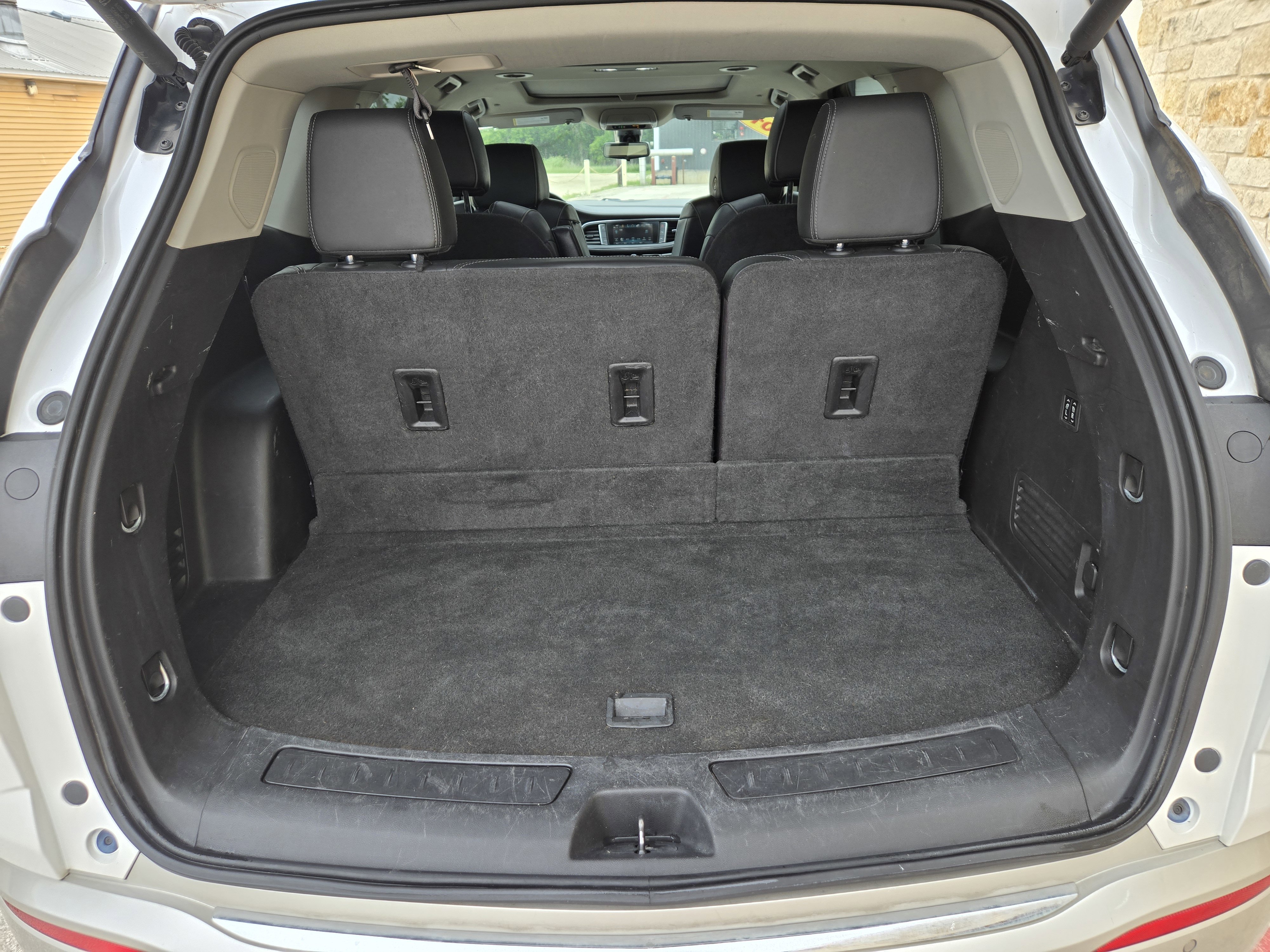 Used 2019 Buick Enclave Avenir w/ Avenir Technology Package FWD image 18