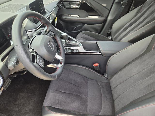 Certified 2025 Acura ADX A-Spec AWD/4WD image 15