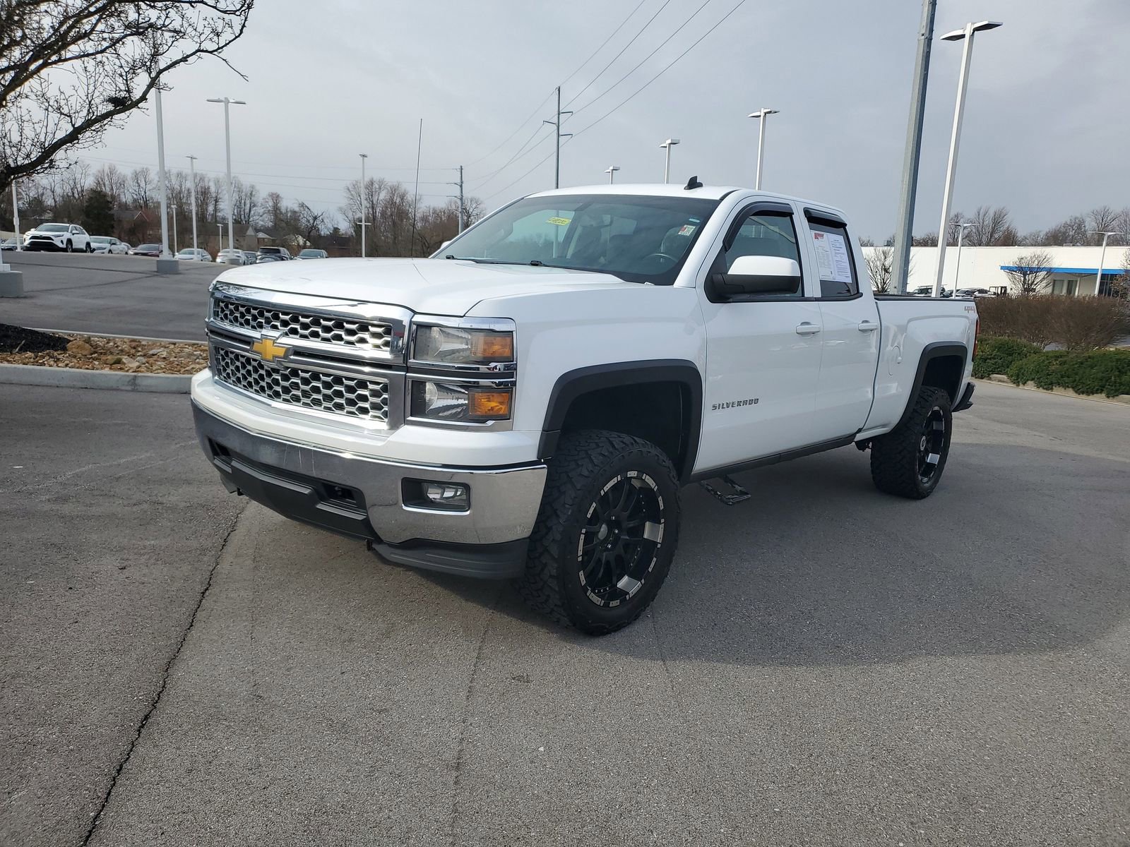 Used 2014 Chevrolet Silverado 1500 LT w/ LT Convenience Package image 3
