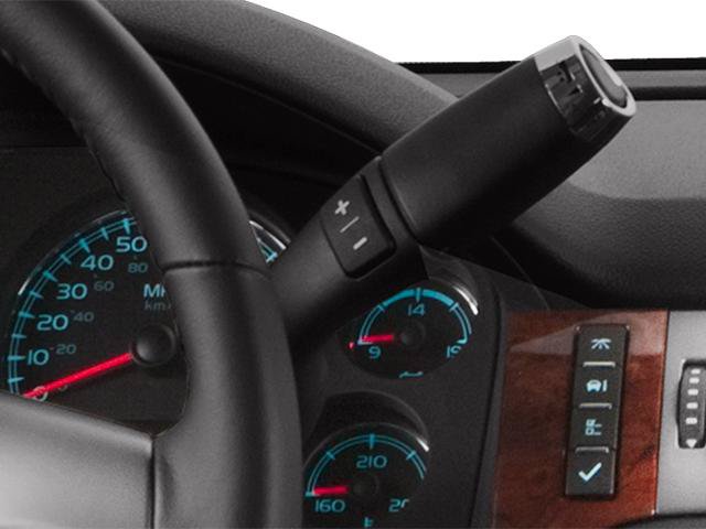 Used 2014 Chevrolet Suburban LT RWD image 36