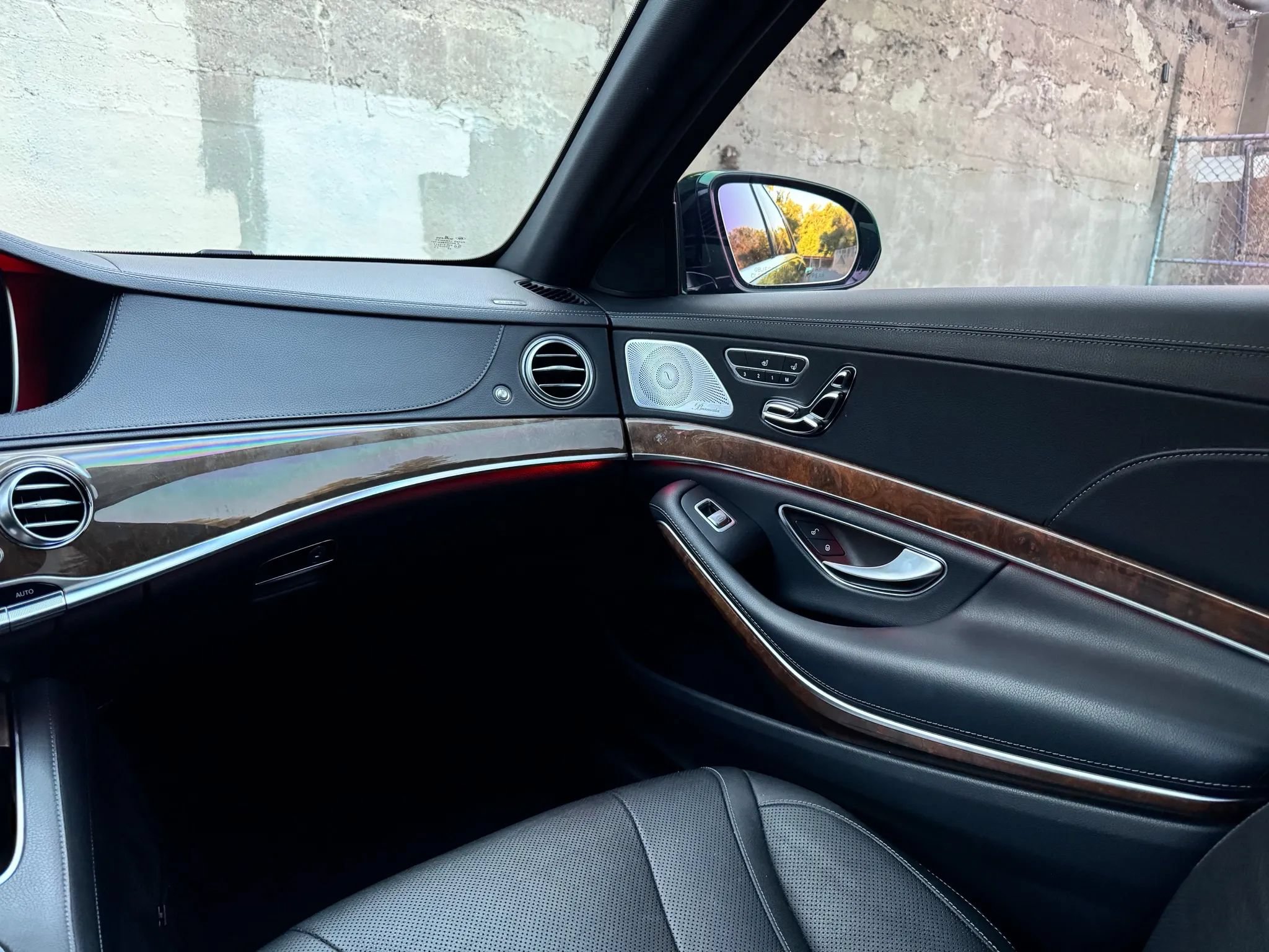 Used 2014 Mercedes-Benz S 550 Sedan image 35