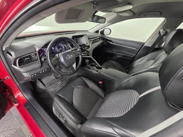 Used 2022 Toyota Camry SE w/ Cold Weather Package AWD/4WD image 26