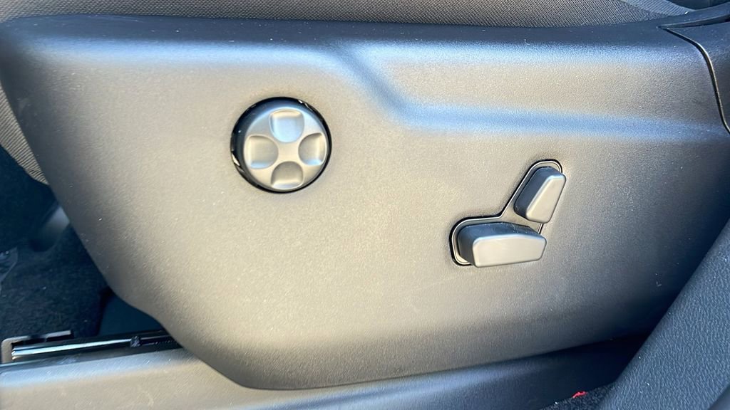 New 2024 Dodge Durango GT image 14