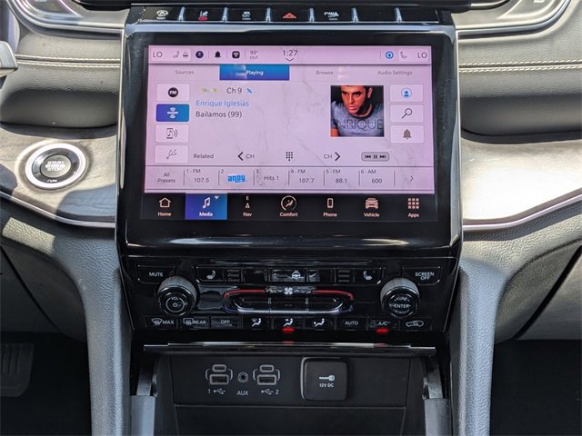 Used 2023 Jeep Grand Cherokee L Limited image 16