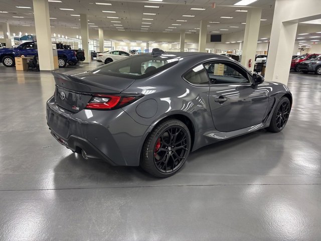 New 2025 Toyota GR86 Premium image 5