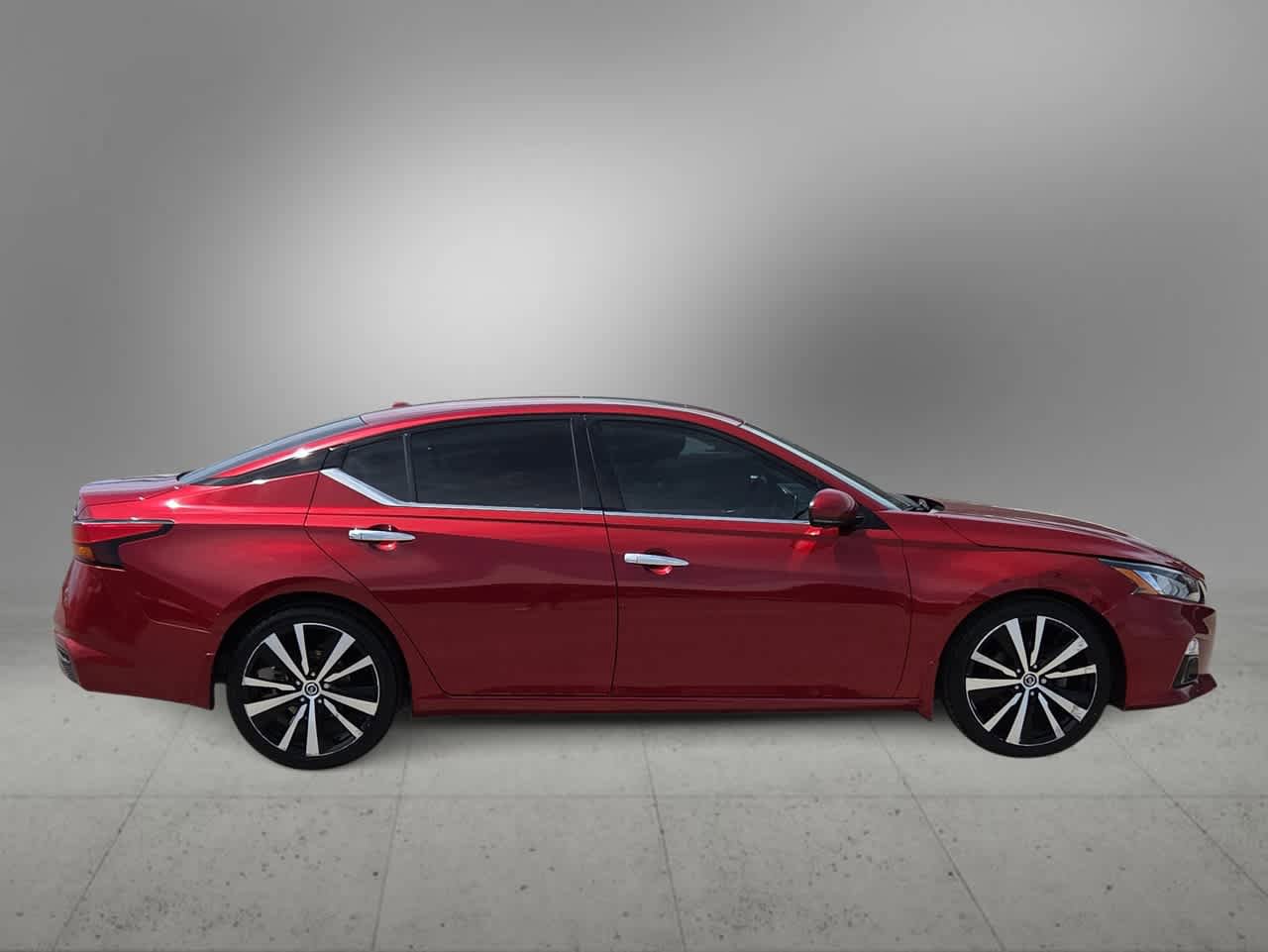 Used 2019 Nissan Altima 2.5 Platinum FWD image 9