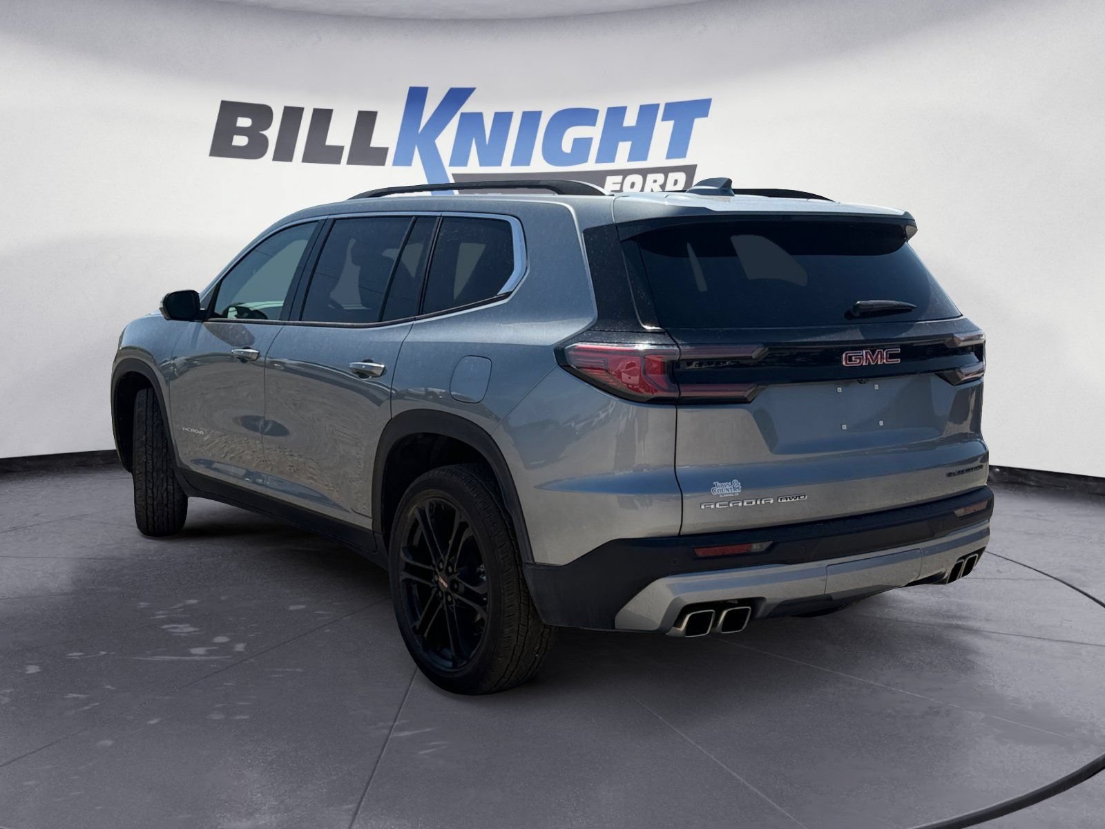 Used 2025 GMC Acadia Elevation w/ LPO, Floor Liner Package AWD/4WD image 3