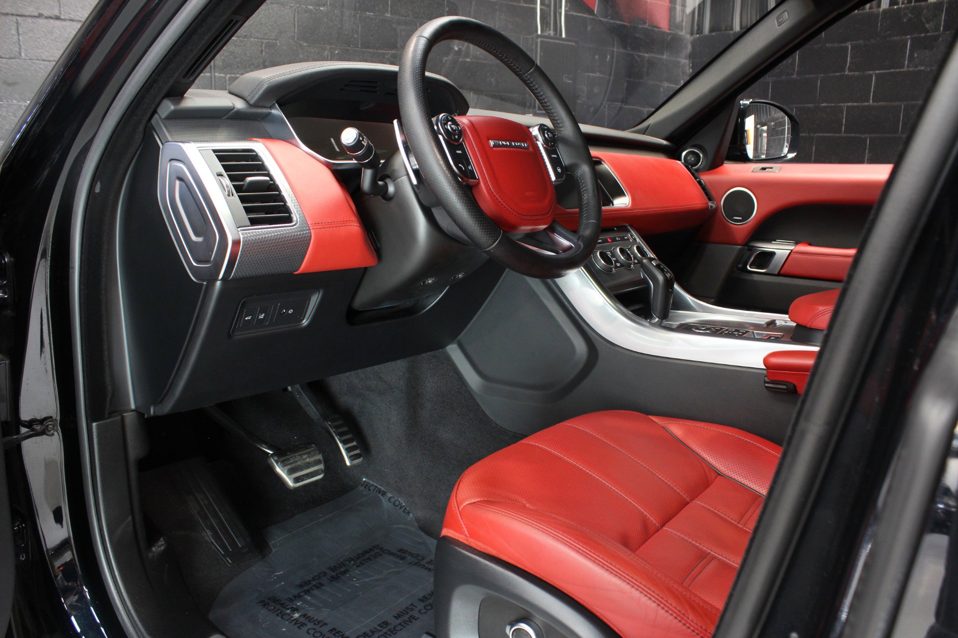 Used 2017 Land Rover Range Rover Sport Autobiography image 29