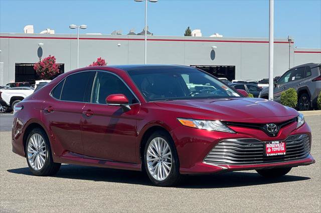 Certified 2018 Toyota Camry XLE w/ Audio Package FWD image 5