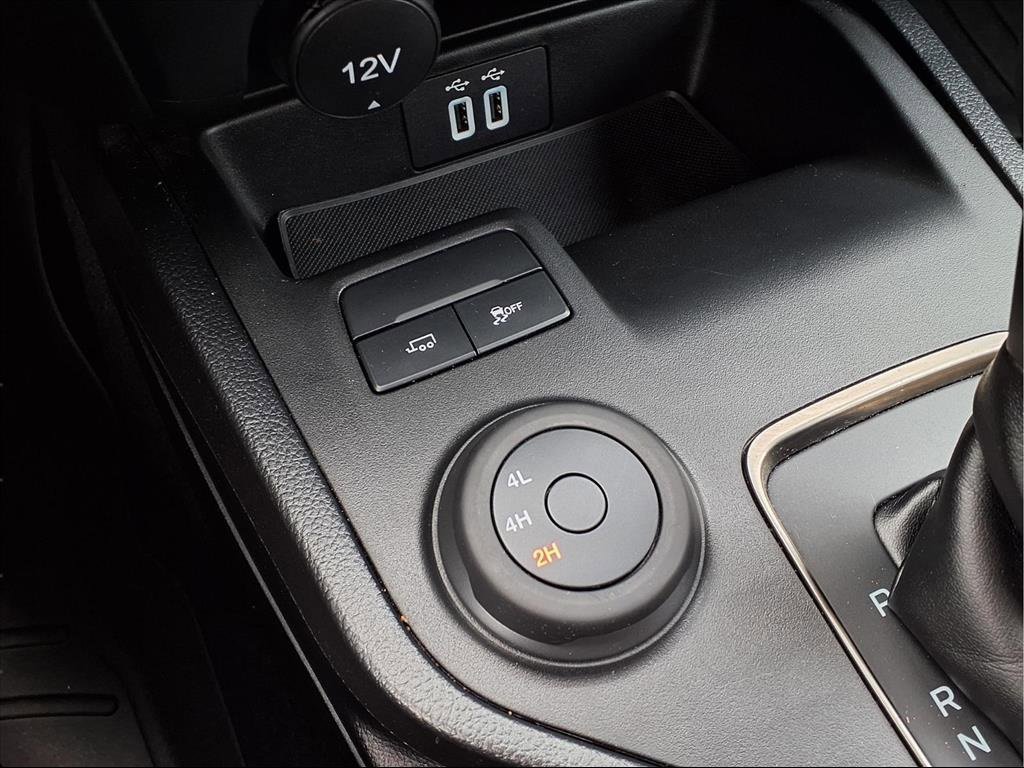 Used 2023 Ford Ranger XLT w/ Equipment Group 302A High image 9