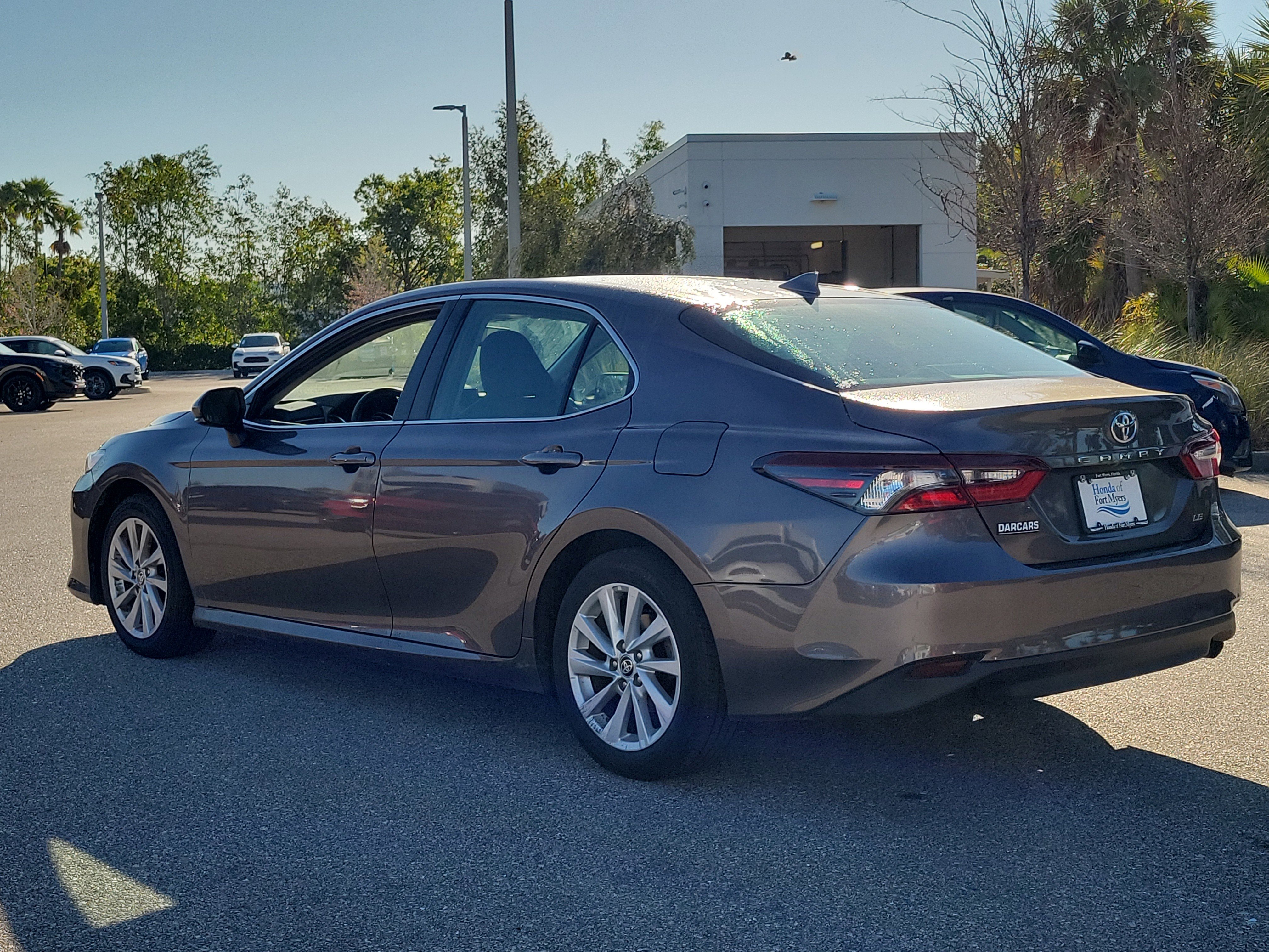 Used 2024 Toyota Camry LE image 4