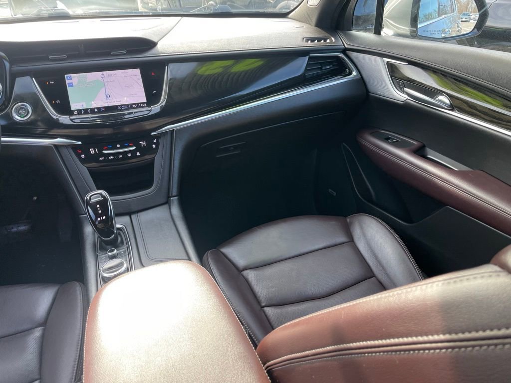 Used 2023 Cadillac XT6 Premium Luxury AWD/4WD image 10
