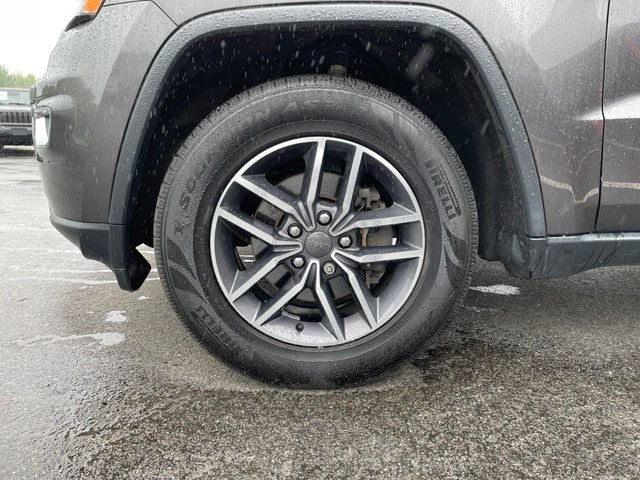 Used 2019 Jeep Grand Cherokee Limited AWD/4WD image 37