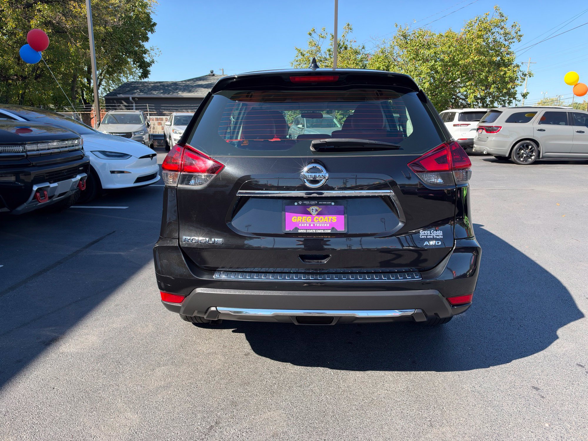 Used 2018 Nissan Rogue S AWD/4WD image 4