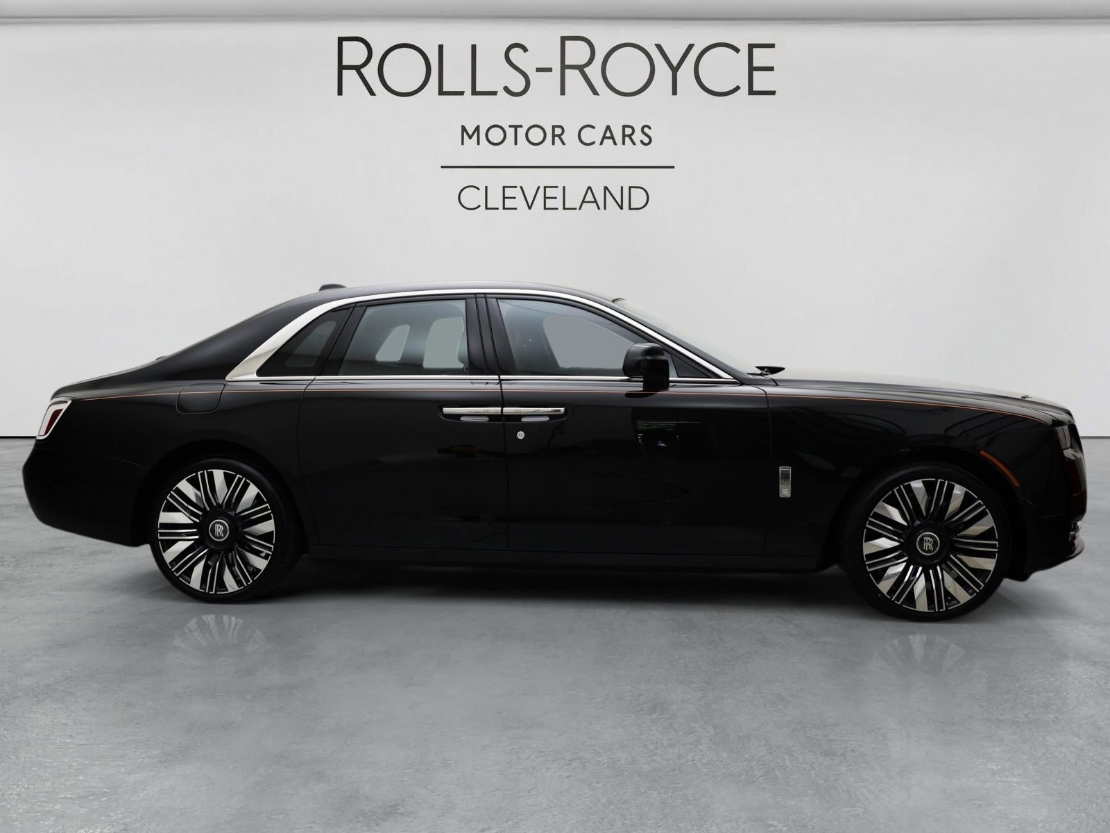 New 2027 Rolls-Royce Ghost AWD/4WD image 3