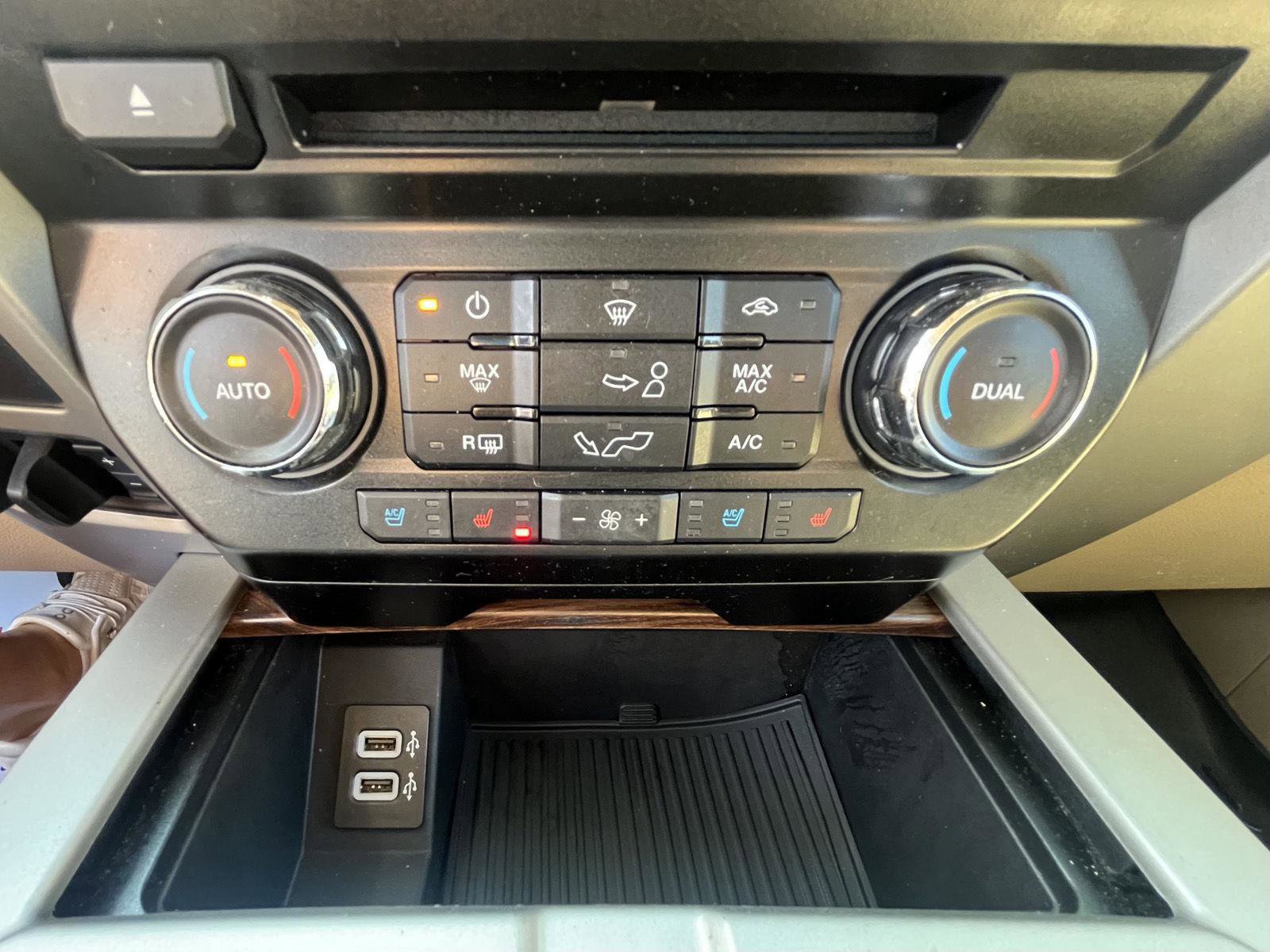 Used 2017 Ford F150 Lariat w/ Equipment Group 501A Mid AWD/4WD image 14