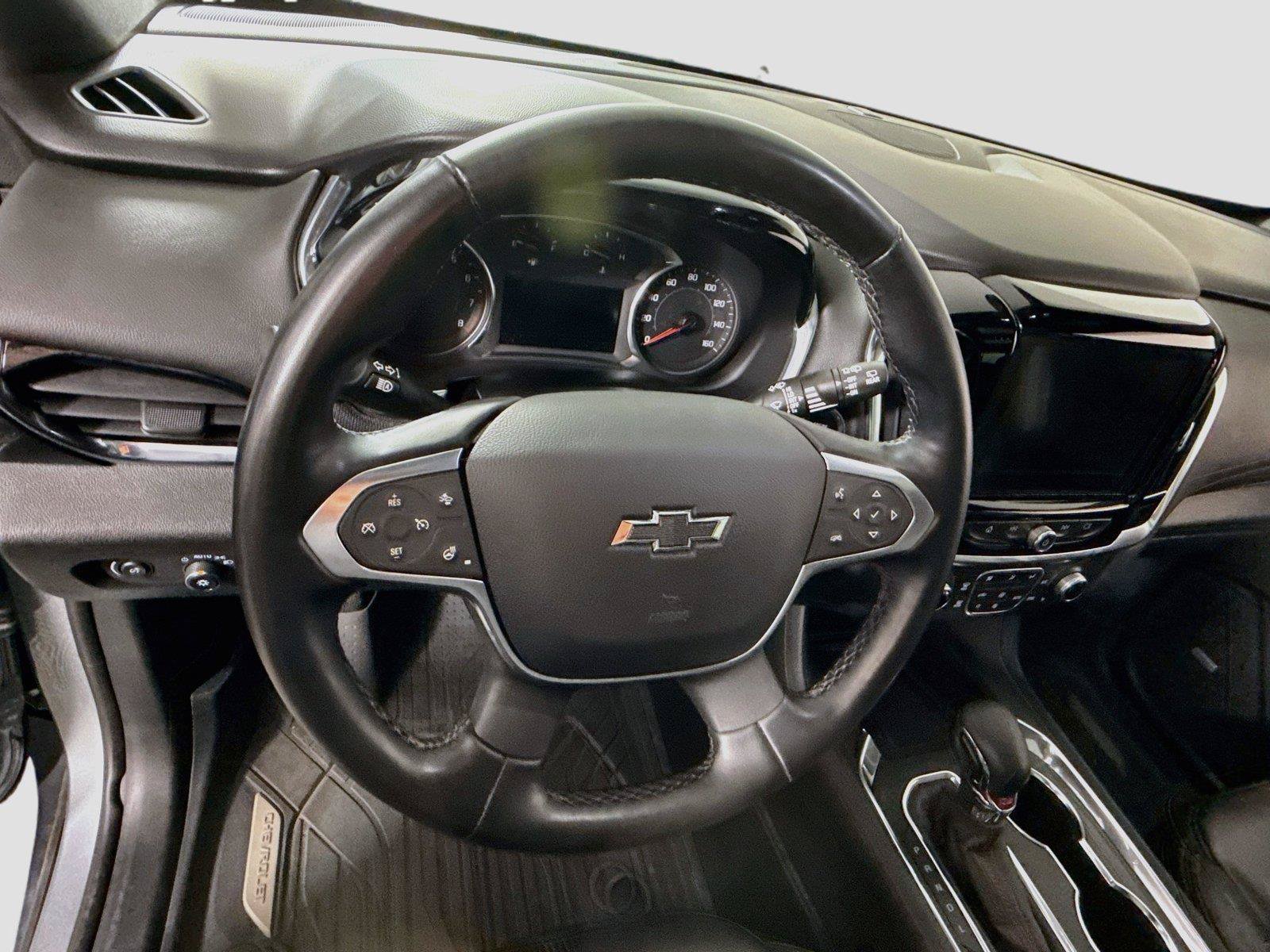 Used 2023 Chevrolet Traverse RS AWD/4WD image 5