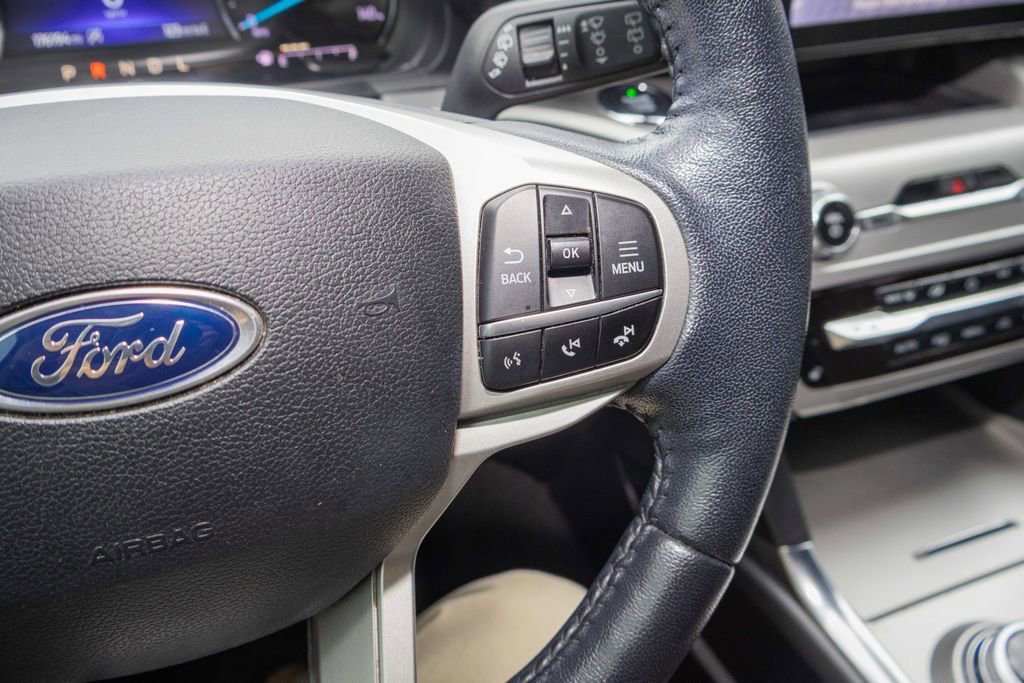 Used 2021 Ford Explorer XLT w/ Equipment Group 202A image 24