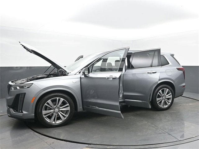 Certified 2025 Cadillac XT6 Premium Luxury image 57