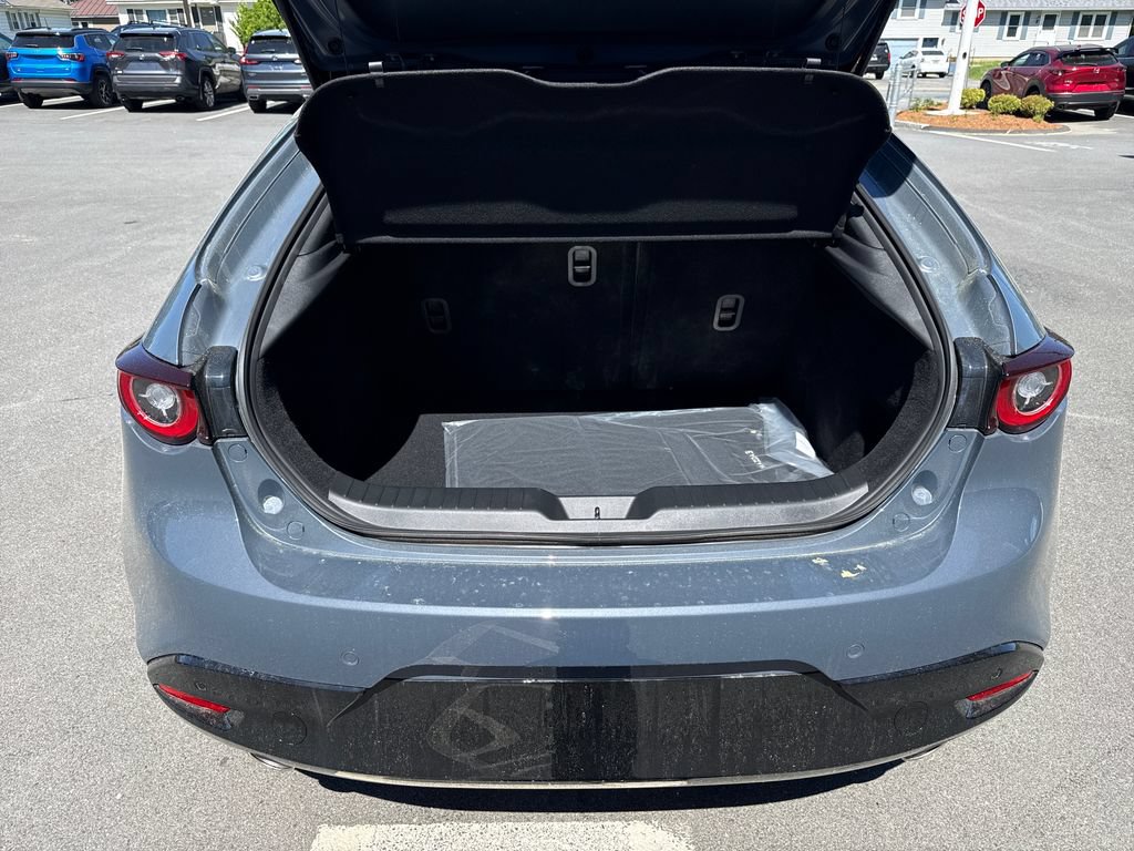 New 2026 MAZDA MAZDA3 Hatchback w/Premium Plus Pkg AWD/4WD image 21