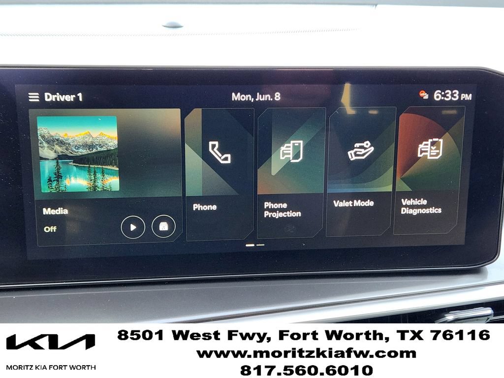 Certified 2026 Kia Sorento LX FWD image 16