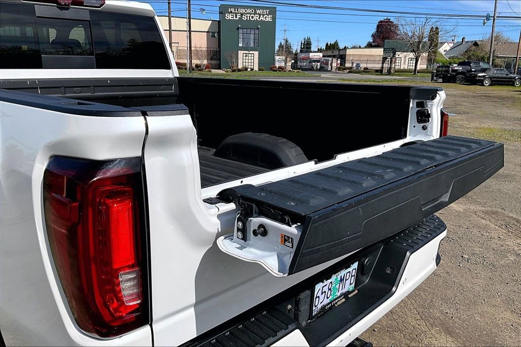 Used 2021 GMC Sierra 3500 Denali w/ Denali Ultimate Package image 37