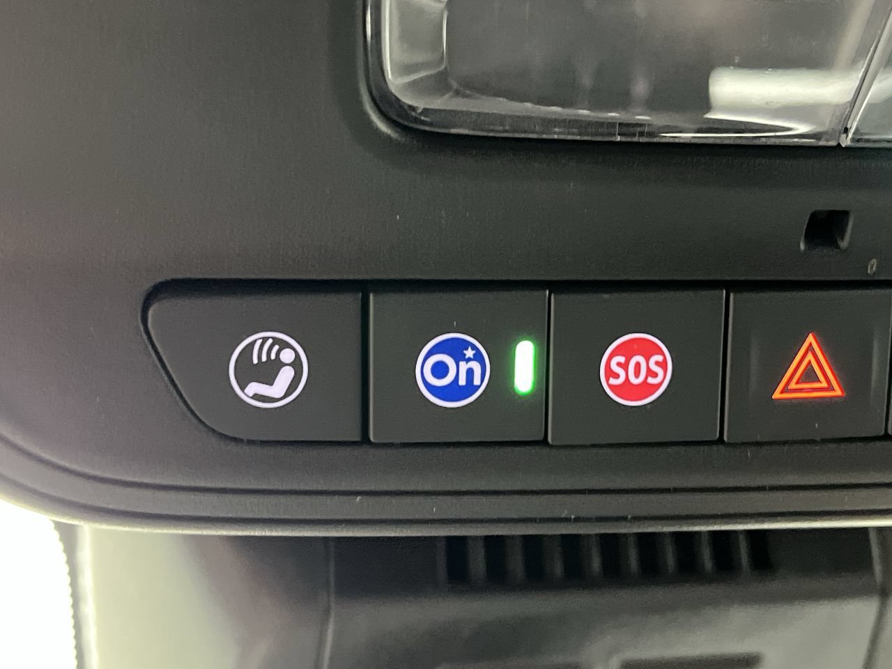 Certified 2025 GMC Terrain Elevation AWD/4WD image 24