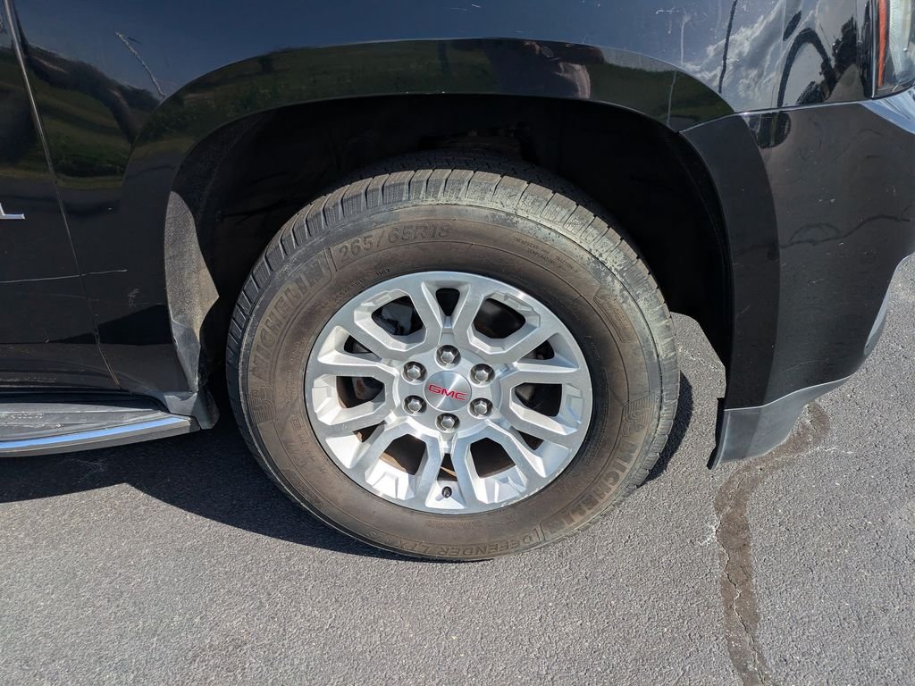 Used 2017 GMC Yukon XL SLT AWD/4WD image 11