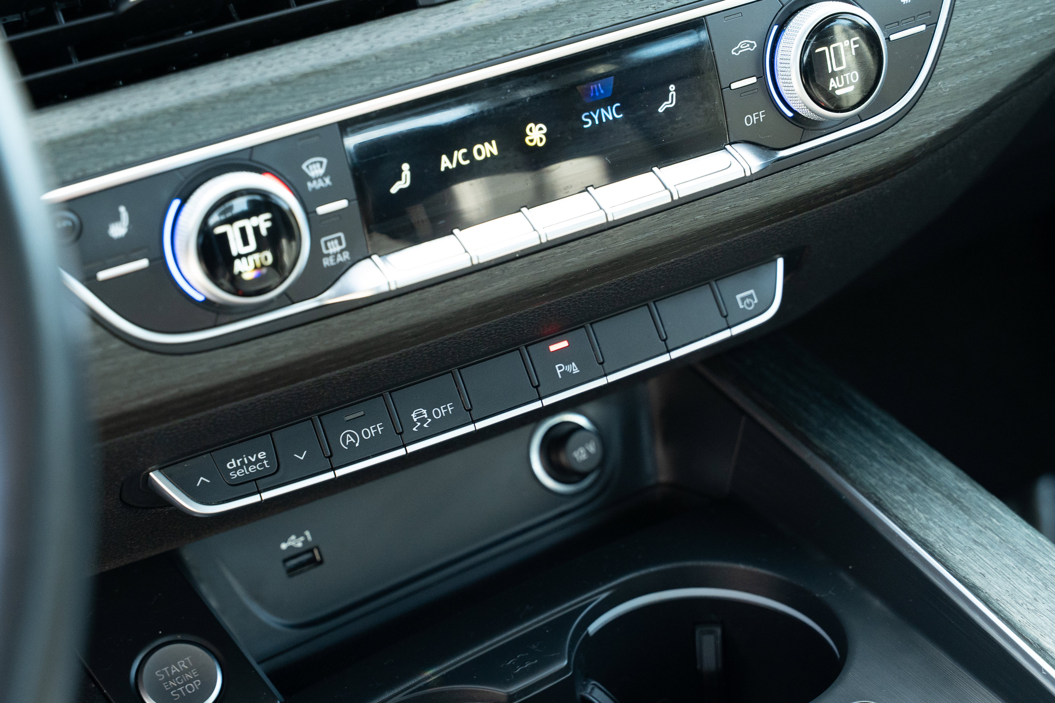 Used 2018 Audi A4 2.0T Premium Plus w/ Premium Plus Package image 14