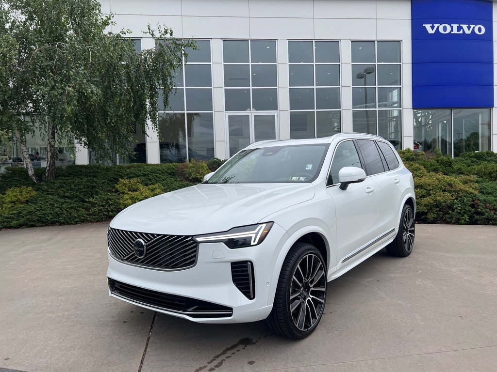 New 2026 Volvo XC90 B6 Plus w/ Protection Package Premier image 41